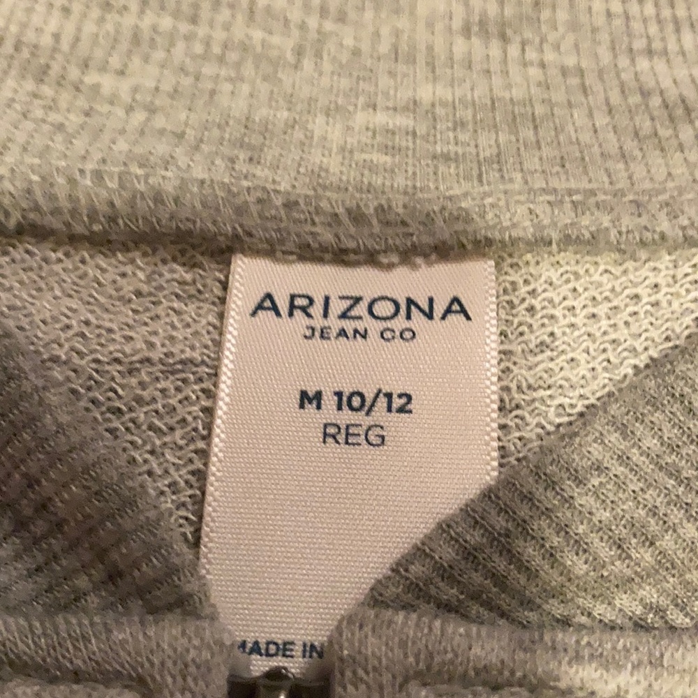 zip up jacket - Picture 3 of 4